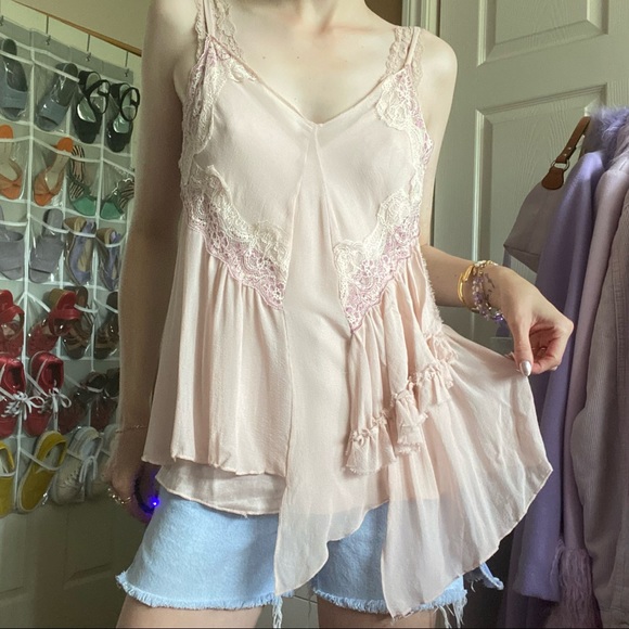 ✨SOLD✨ soft pink camisole 💓 - Picture 1 of 15